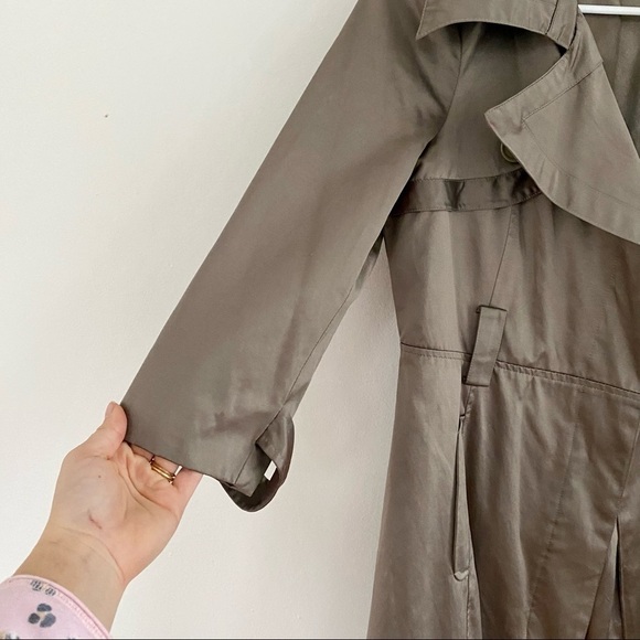 Bebe Gray Green Satin Trench Coat Y2K 3/4 Sleeve Button Detail Gilmore Girls - Picture 2 of 11